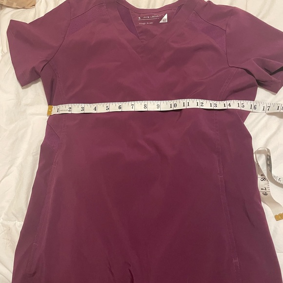 Purple Fit scrubs - Good condition only worn a couple times. Selling together - Picture 3 of 3